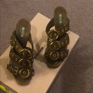 Miu Miu Brown Leather open toed shoes